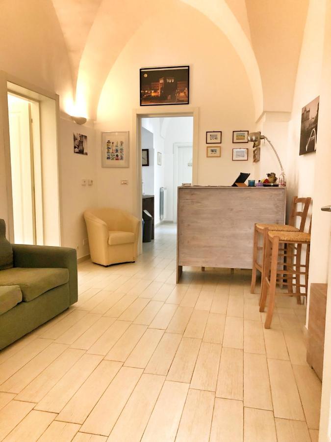 Palazzo Salia Bed & Breakfast Lecce Eksteriør bilde